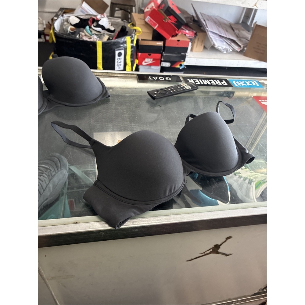 Skims Fits Everybody Lightly Lined Balconette Bra Onyx Black SZ 36B BL-BAL-8709W